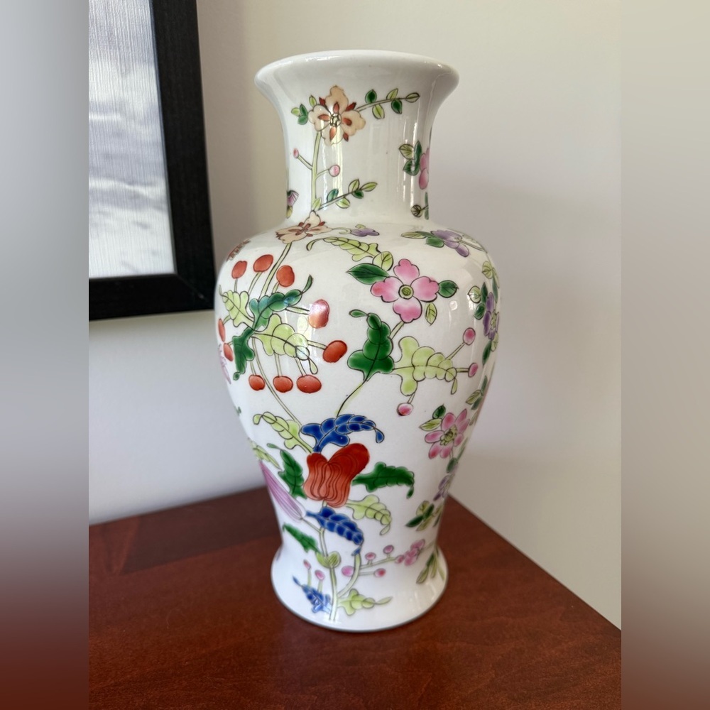 Vintage Chinese Chinoiserie Floral and fruit Vase 11" Tall